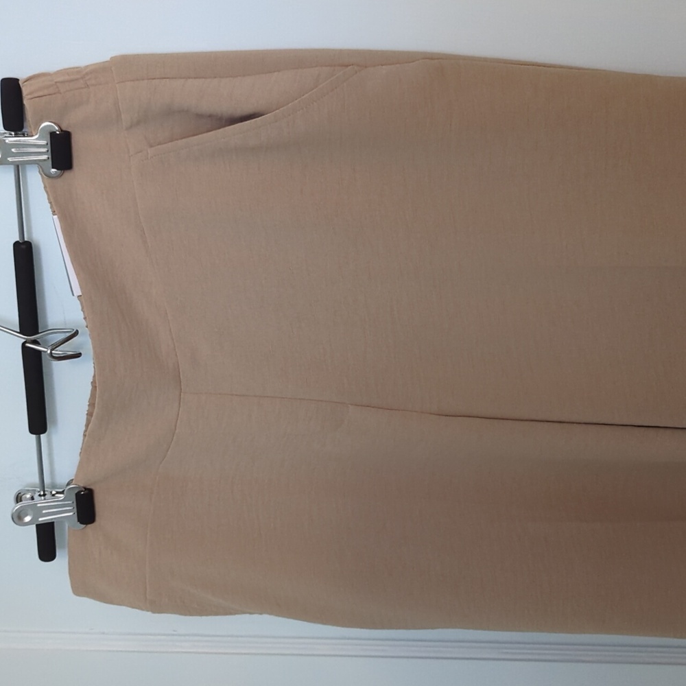 Nine West Sz PL Tan Crop Wide Leg Tan Pant with Elastic Waist in Back NWT